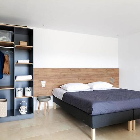 Livingfy Apt With Mountain View & Garden Vámosz Kültér fotó